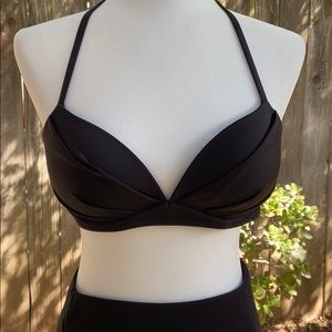 Victoria’s Secret bikini top